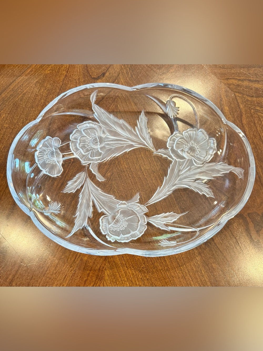 Mikasa Studio Nova Walther Glass low bowl or platter. EUC